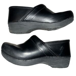 Dansko XP 20 Clogs Professional Shoes. Size 39